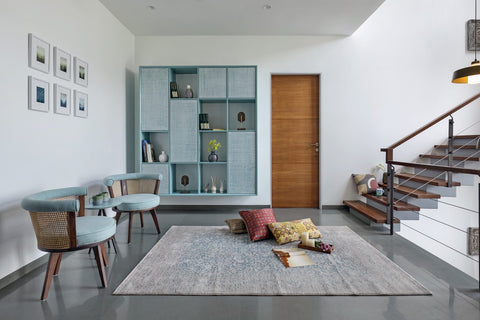 Awesome Home Interiors with Designer Rugs